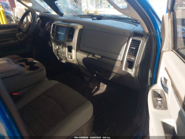 1C6RR7LT9LS145565 RAM 1500 Classic Warlock  4x4 5'7 Box