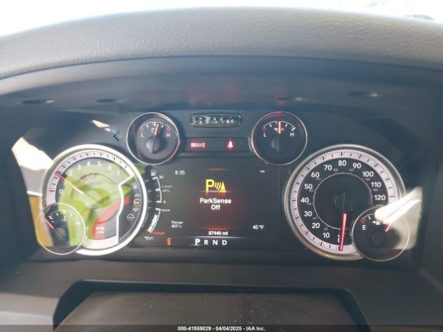 1C6RR7LT9LS145565 RAM 1500 Classic Warlock  4x4 5'7 Box