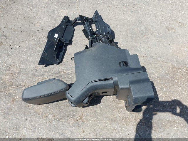 1C4JJXSJXNW213946 Jeep Wrangler Unlimited Rubicon 392 4x4
