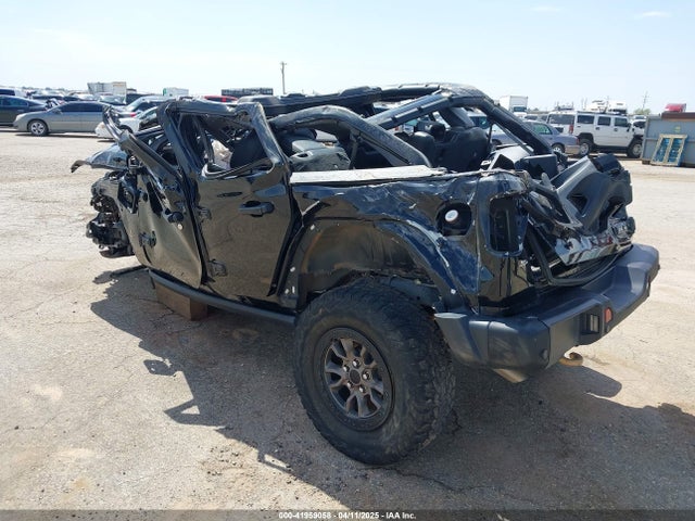 1C4JJXSJXNW213946 Jeep Wrangler Unlimited Rubicon 392 4x4