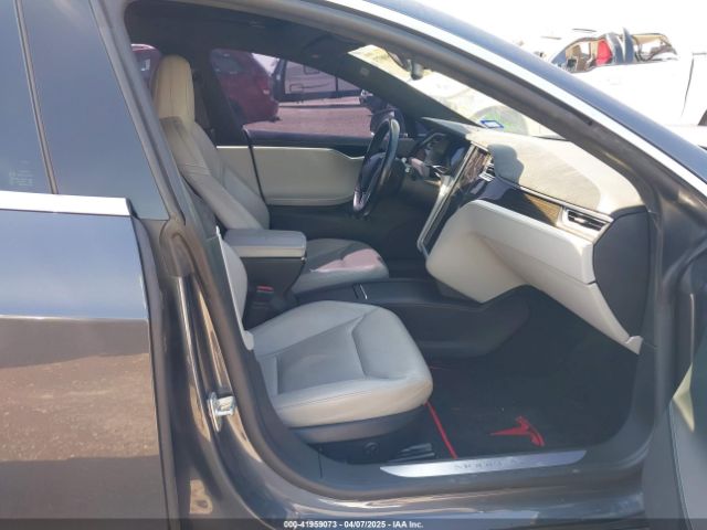 5YJSA1E42FF108878 Tesla Model S 85d/p85d