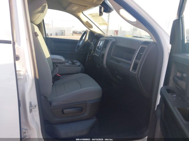 1C6RR6FG7KS500515 RAM 1500 Classic Tradesman  4x2 6'4 Box