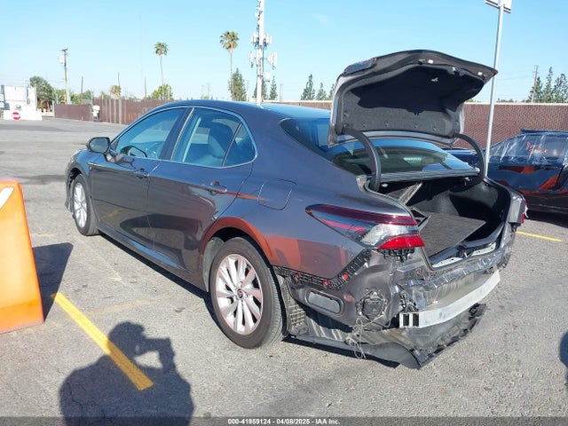 4T1C11AK7PU749988 Toyota CAMRY LE