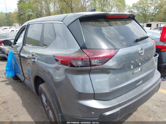5N1BT3AA4RC735385 Nissan Rogue S Fwd