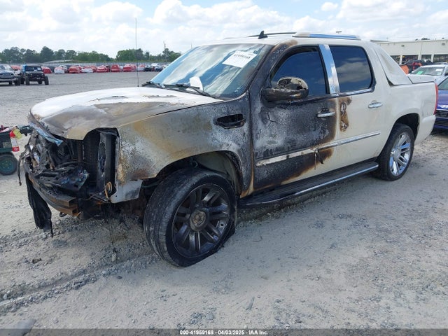2007 CADILLAC ESCALADE EXT 3GYFK62847G231820 Photo 1