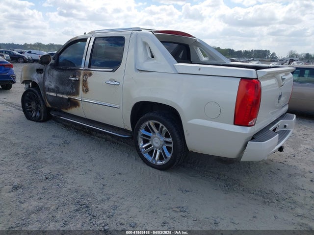 2007 CADILLAC ESCALADE EXT 3GYFK62847G231820 Photo 2