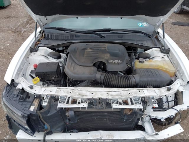 2C3CDXJG6KH755386 Dodge Charger Sxt Awd