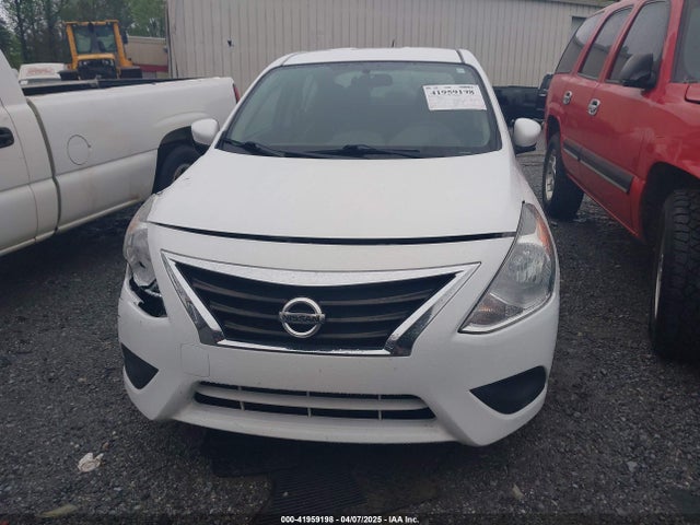 3N1CN7AP9HL903042 Nissan Versa 1.6 S