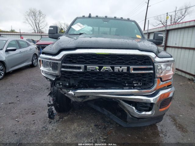 3C6UR5CL9PG593221 RAM 2500 Tradesman  4x4 6'4 Box