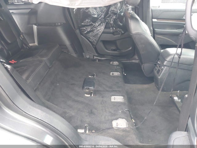 1FM5K8F82GGD15617 Ford Explorer Limited