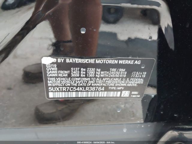 5UXTR7C54KLR38764 BMW X3 Sdrive30i