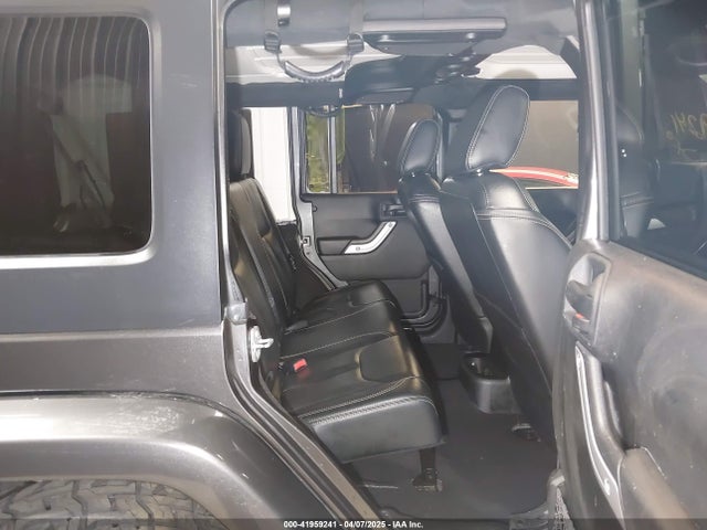 1C4BJWEG5HL746971 Jeep Wrangler Unlimited Sahara 4x4