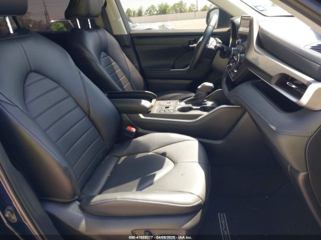 5TDKDRAH1PS040245 Toyota Highlander Xle