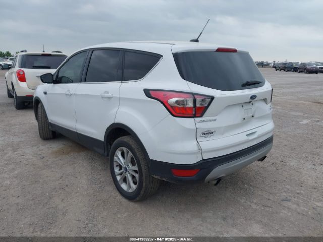 1FMCU0GD8HUB65434 Ford ESCAPE SE