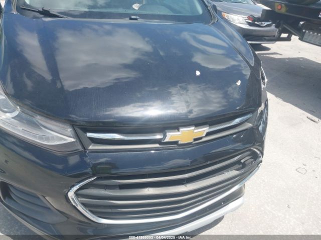 3GNCJLSB9JL276974 Chevrolet Trax Lt