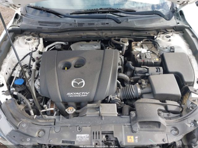 3MZBN1L31JM225108 Mazda Mazda3 Touring