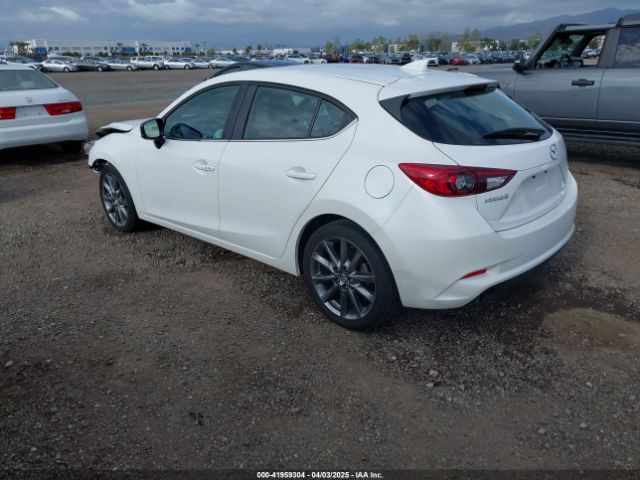 3MZBN1L31JM225108 Mazda Mazda3 Touring