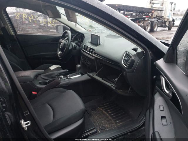 JM1BM1U79G1331576 Mazda Mazda3 I Sport