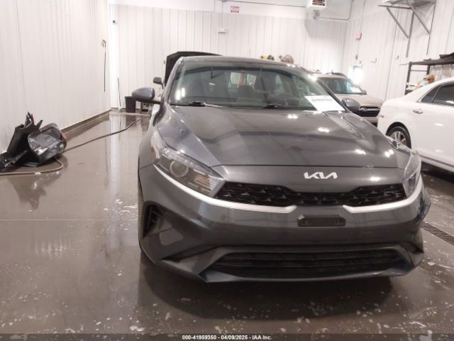 3KPF24AD1PE558342 KIA Forte Lxs