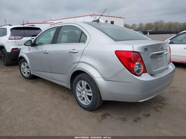 1G1JC5SH9G4144329 Chevrolet Sonic Lt Auto