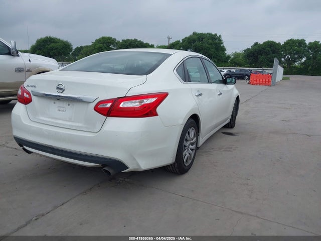 1N4AL3AP7HC287264 Nissan Altima 2.5 S