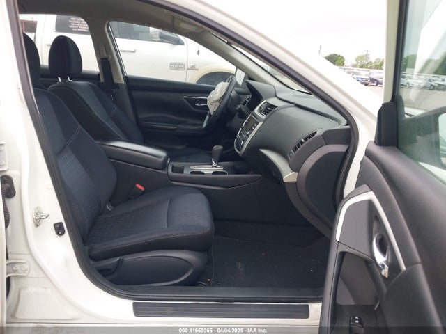 1N4AL3AP7HC287264 Nissan Altima 2.5 S