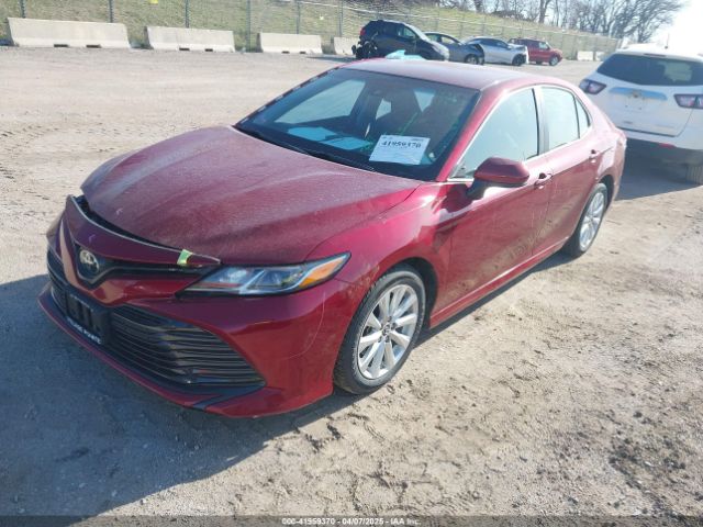 2018 TOYOTA CAMRY 4T1B11HK5JU573094 Photo 1
