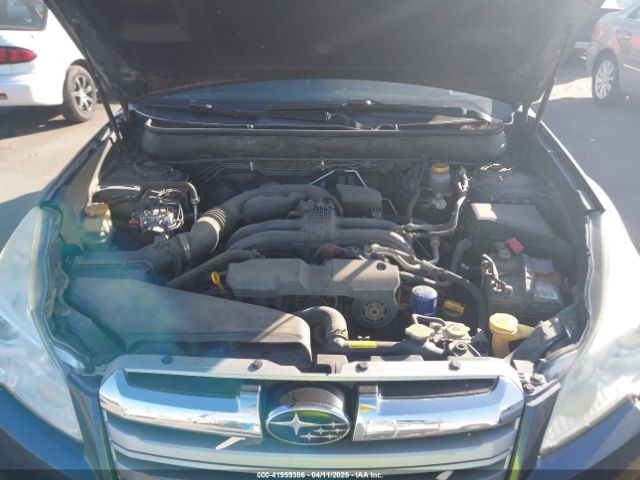 4S4BRCEC1E3314485 Subaru Outback 2.5i Premium