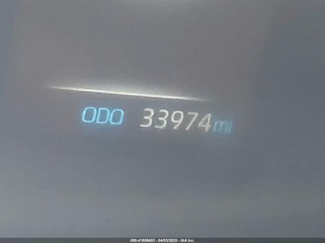 2T3H1RFV2NW186943 Toyota RAV4 LE
