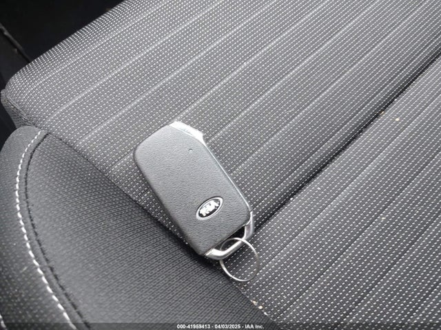 KNDPM3AC8N7987149 KIA Sportage Lx