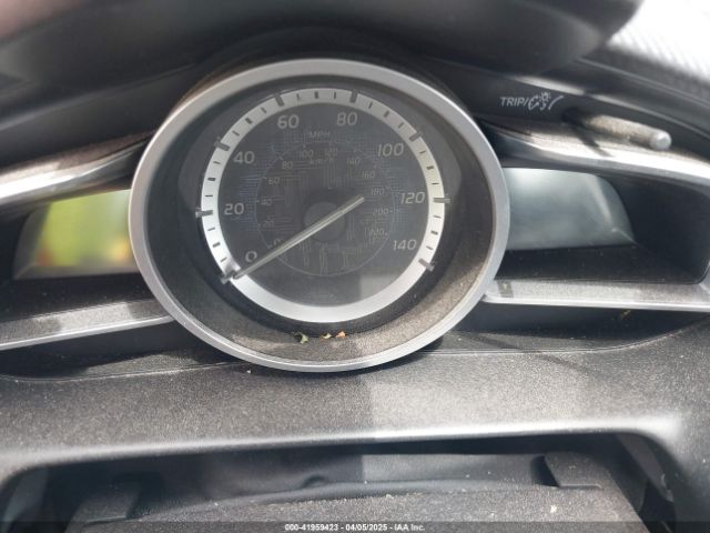 3MYDLBYV5JY322453 Toyota YARIS IA
