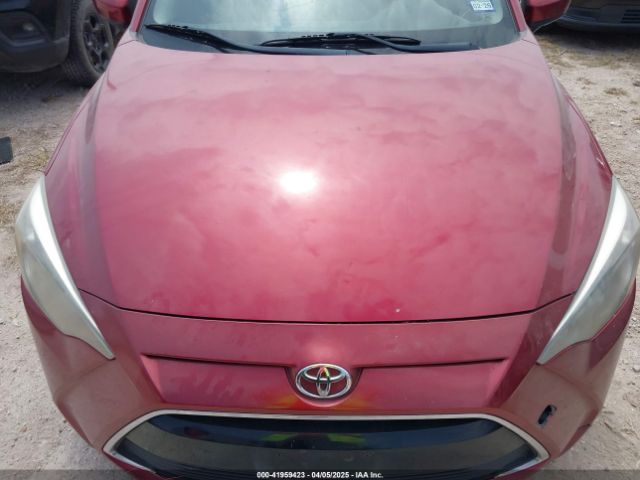 3MYDLBYV5JY322453 Toyota YARIS IA
