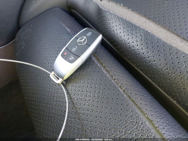 W1N0G8DB2LF840569 Mercedes-Benz m264