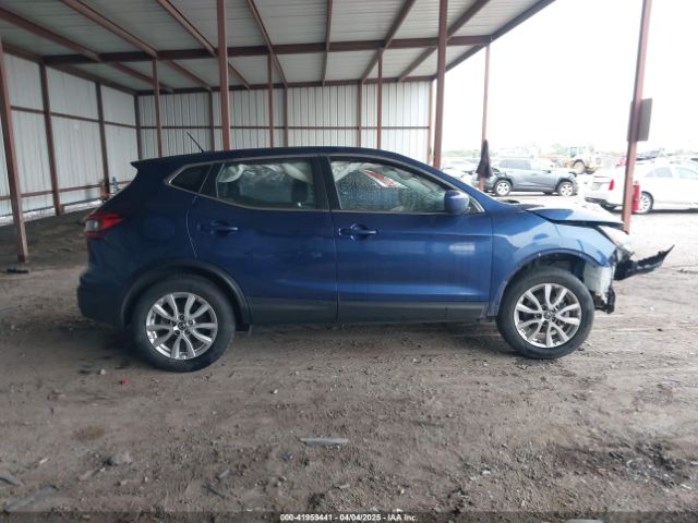 JN1BJ1AV9MW301717 Nissan Rogue Sport S Fwd Xtronic Cvt