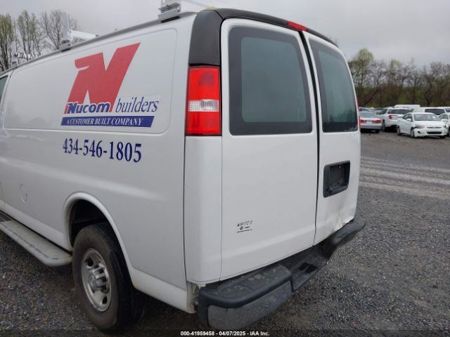 1GCWGAF7XM1217071 Chevrolet Express Cargo Rwd 2500 Regular Wheelbase Wt