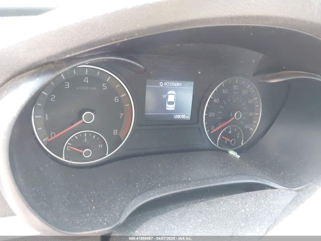 5XXGT4L35KG339681 KIA Optima Lx