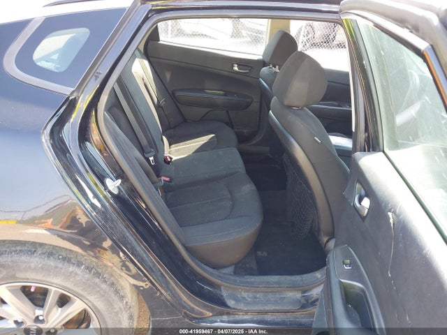 5XXGT4L35KG339681 KIA Optima Lx