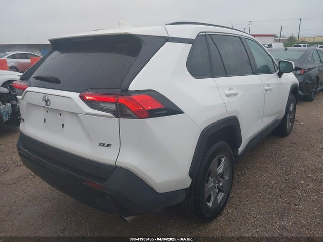2T3W1RFV3PW266651 Toyota Rav4 Xle