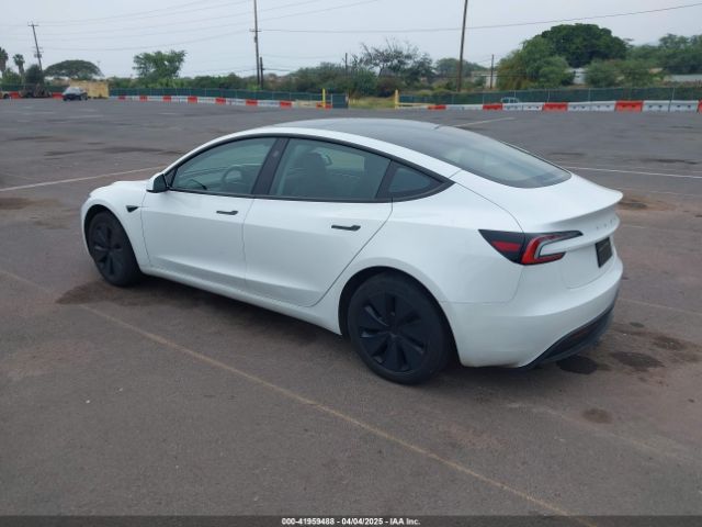 2024 TESLA MODEL 3 5YJ3E1EA6RF743914 Photo 2