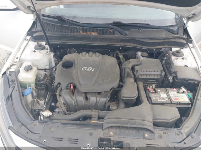 5XXGM4A7XFG368392 KIA Optima Lx