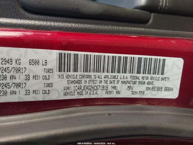1C4RJEAG2HC671919 Jeep Grand Cherokee Laredo 4x2