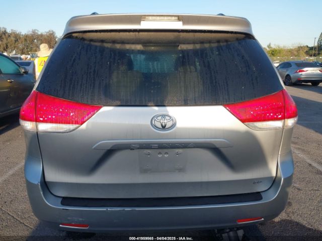 5TDKK3DC1ES520561 Toyota Sienna Le V6 8 Passenger