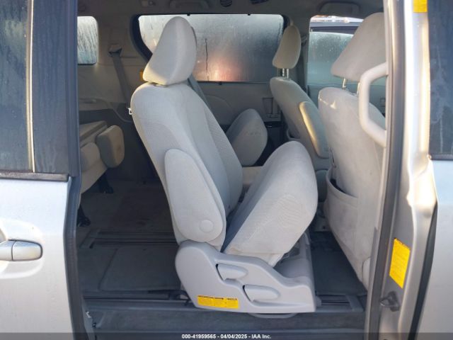 5TDKK3DC1ES520561 Toyota Sienna Le V6 8 Passenger