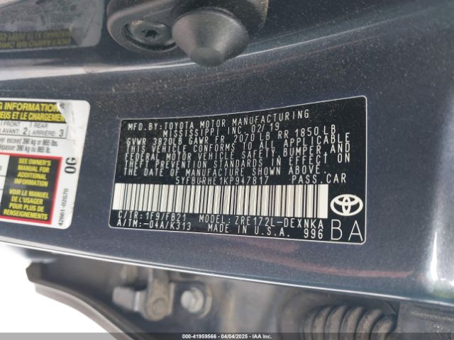 5YFBURHE1KP947817 Toyota COROLLA LE