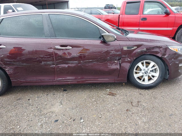 5XXGT4L30GG018767 KIA Optima Lx