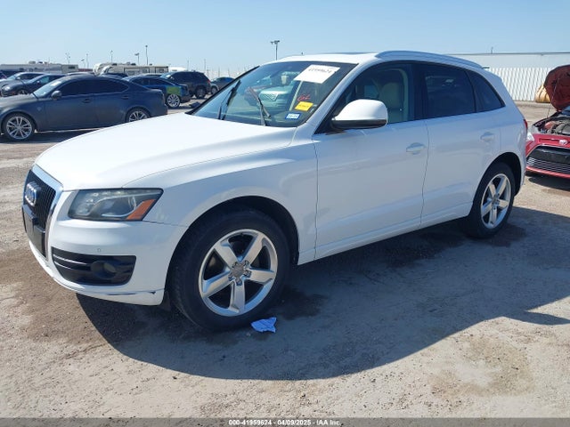 2010 AUDI Q5 WA1VKAFP4AA090916 Photo 1