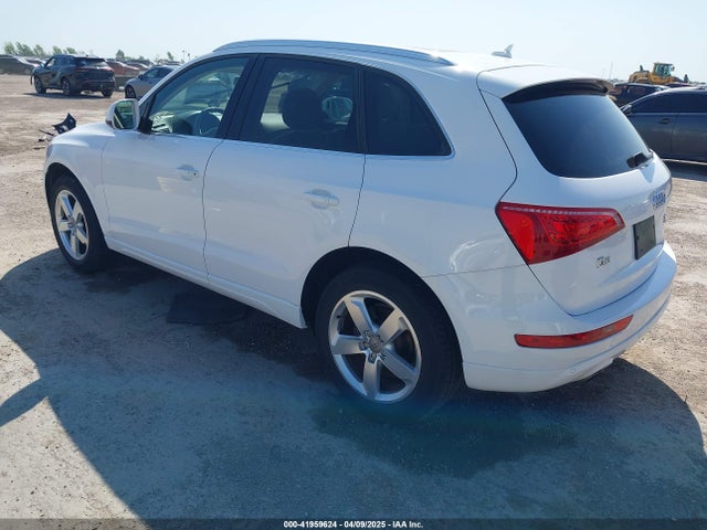 2010 AUDI Q5 WA1VKAFP4AA090916 Photo 2