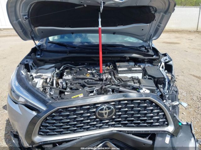 7MUDAABG1NV038930 Toyota Corolla Cross Xle