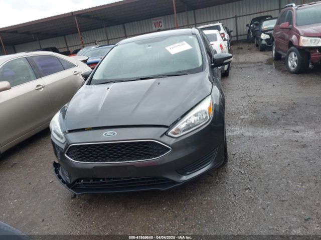 1FADP3F28FL219552 Ford FOCUS SE