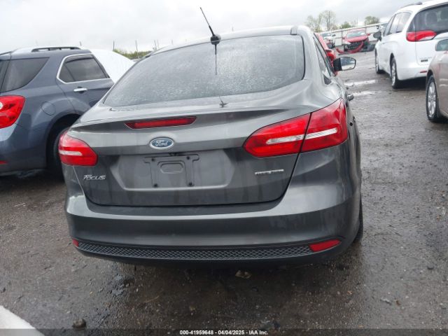 1FADP3F28FL219552 Ford FOCUS SE